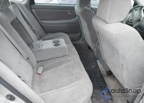 2001 Toyota Avalon Xl z USA, uszkodzony, nr VIN 4T1BF28B11U176442